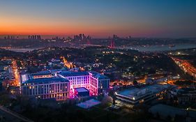 Altunizade Suites Istanbul, Curio Collection By Hilton